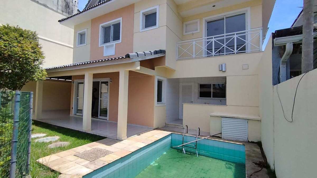 Casa de condomínio à venda em Rio de Janeiro, Recreio dos Bandeirantes, com 4 quartos, 200m² - MP Imoveis Negócios Imobiliários  - Corretor Imóveis