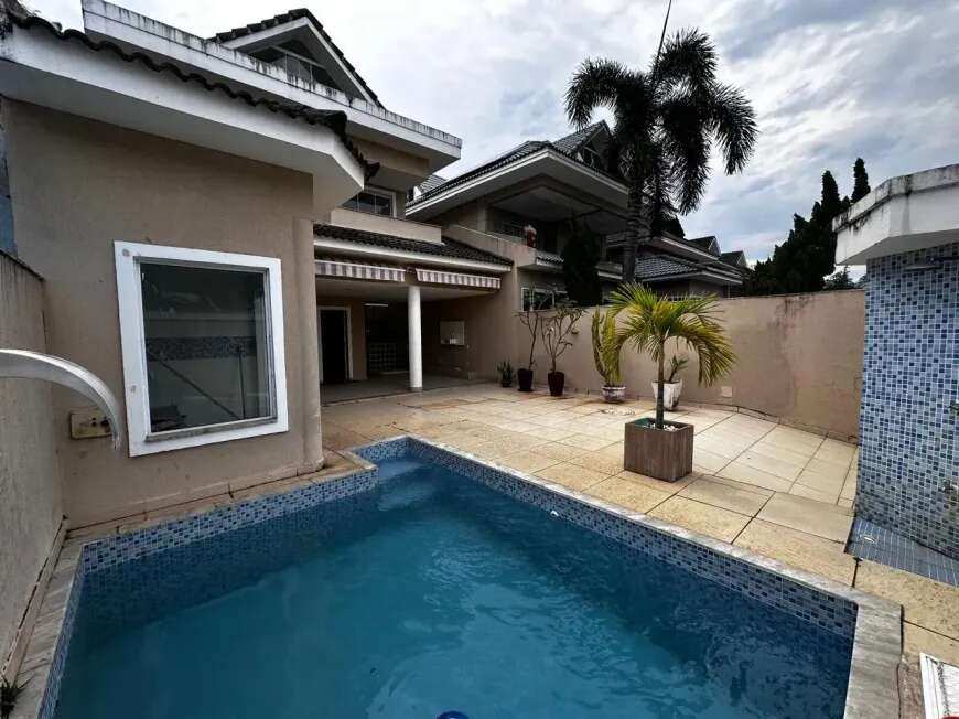 Casa de condomínio à venda em Rio de Janeiro, Recreio dos Bandeirantes, com 5 quartos, 235m²