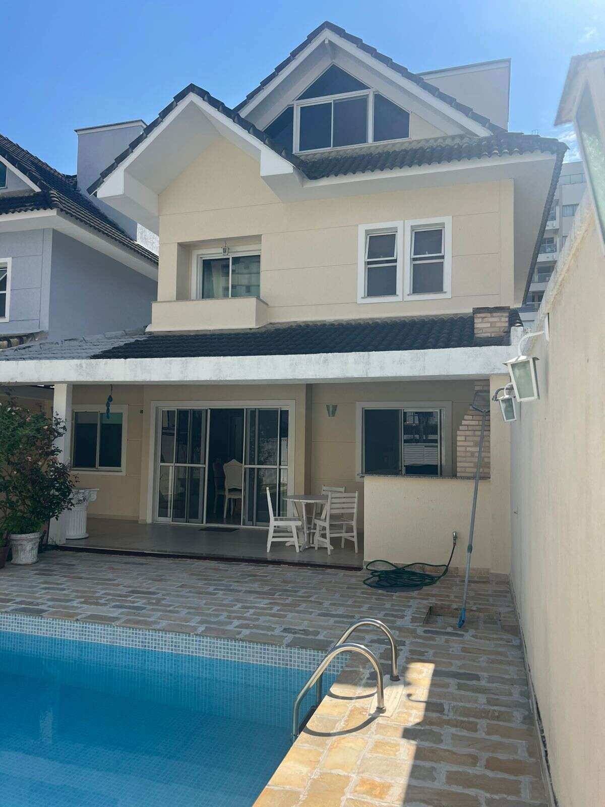 Casa de condomínio à venda em Rio de Janeiro, Recreio dos Bandeirantes, com 5 quartos, 150m² - MP Imoveis Negócios Imobiliários - Corretor Imóveis