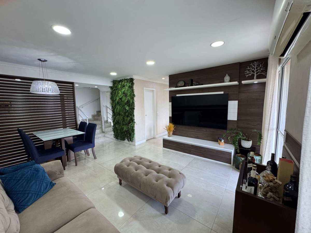 Cobertura à venda em Rio de Janeiro, Taquara, com 3 quartos, 182m²